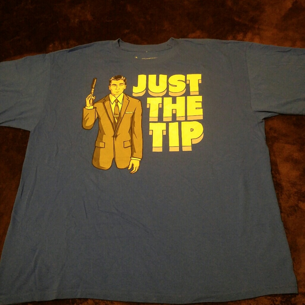 NWOT 2XL Archer T-shirt